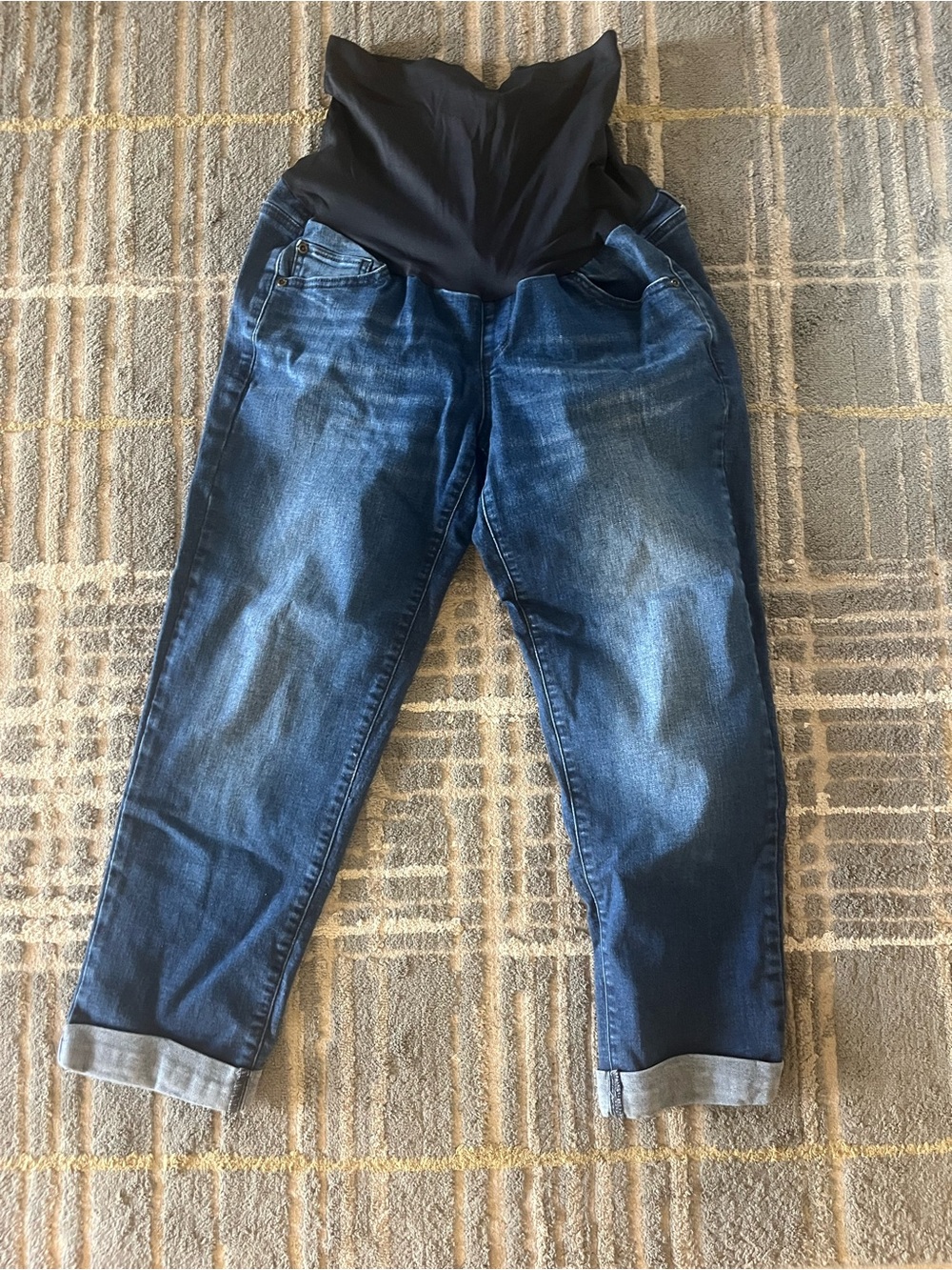 A:glow Maternity Denim Jeans with Over the Belly waist Size Medium
